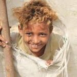ابتسامة في عين العاصفة